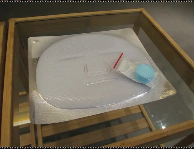 粉餅雷射術後面膜