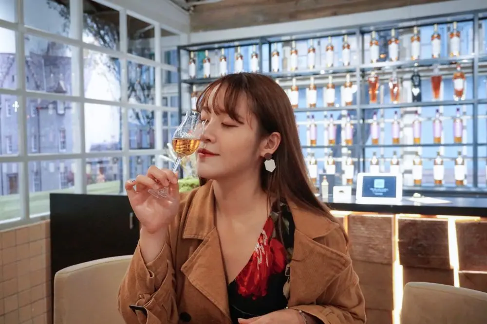 玻尿酸下巴改善不對稱修飾臉型