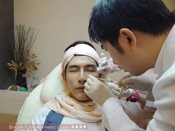 3D聚左旋乳酸治療過程