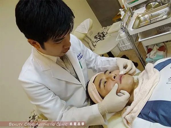 陳志龍醫師細心教學3D聚左旋乳酸術後555按摩法